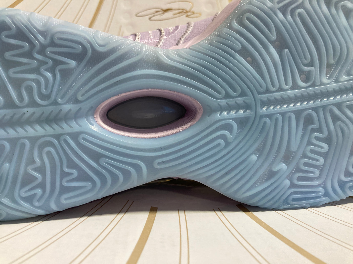 Nike LeBron 21 'Serenity'