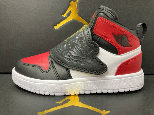 Sky Jordan 1 PS 'Bred Toe'