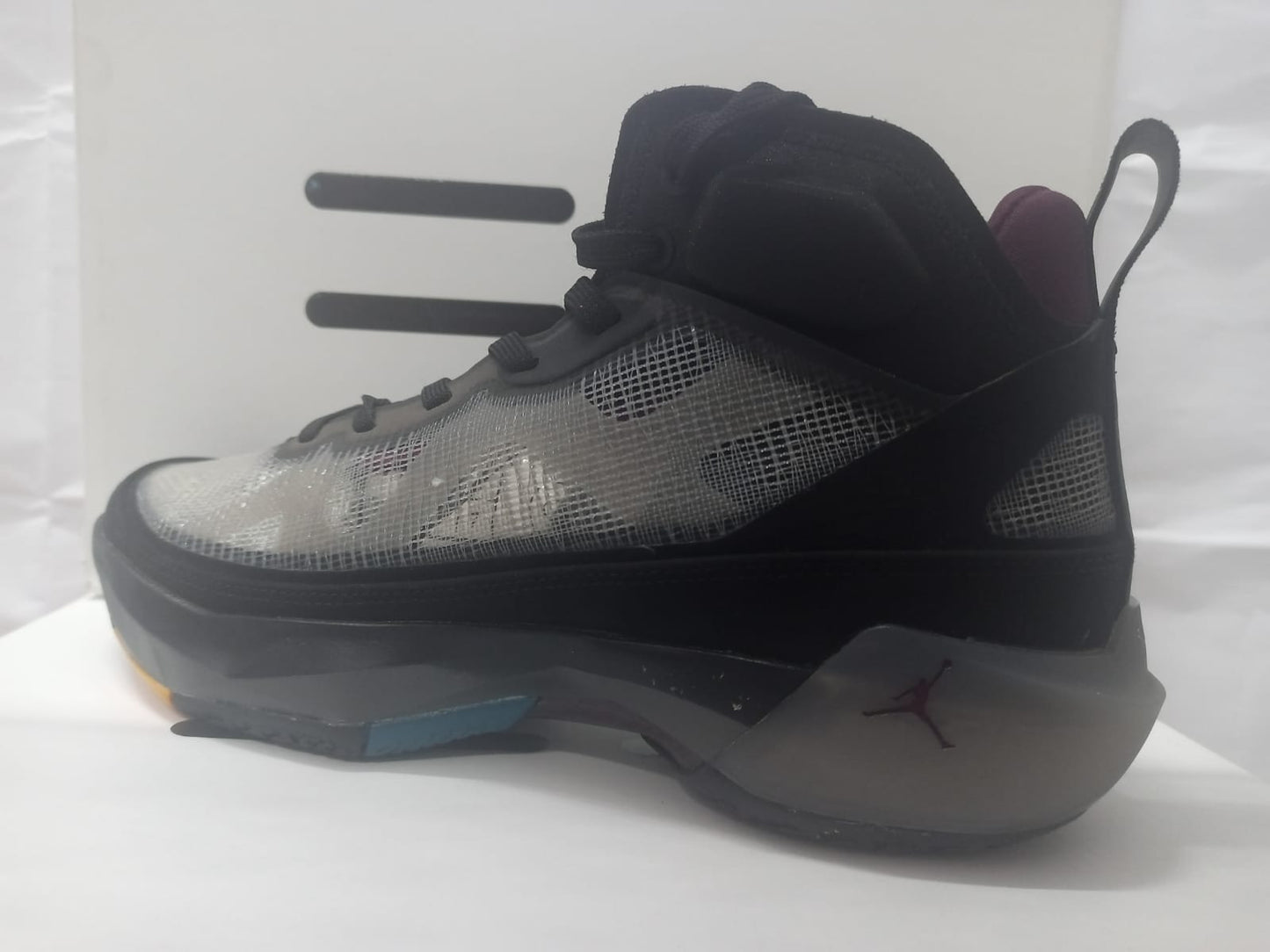 Air Jordan 37 'Bordeaux'
