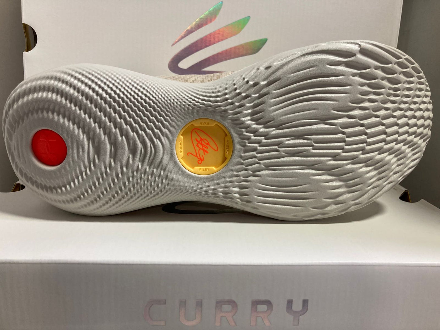 Curry Brand Curry Flow 12 'Saturn