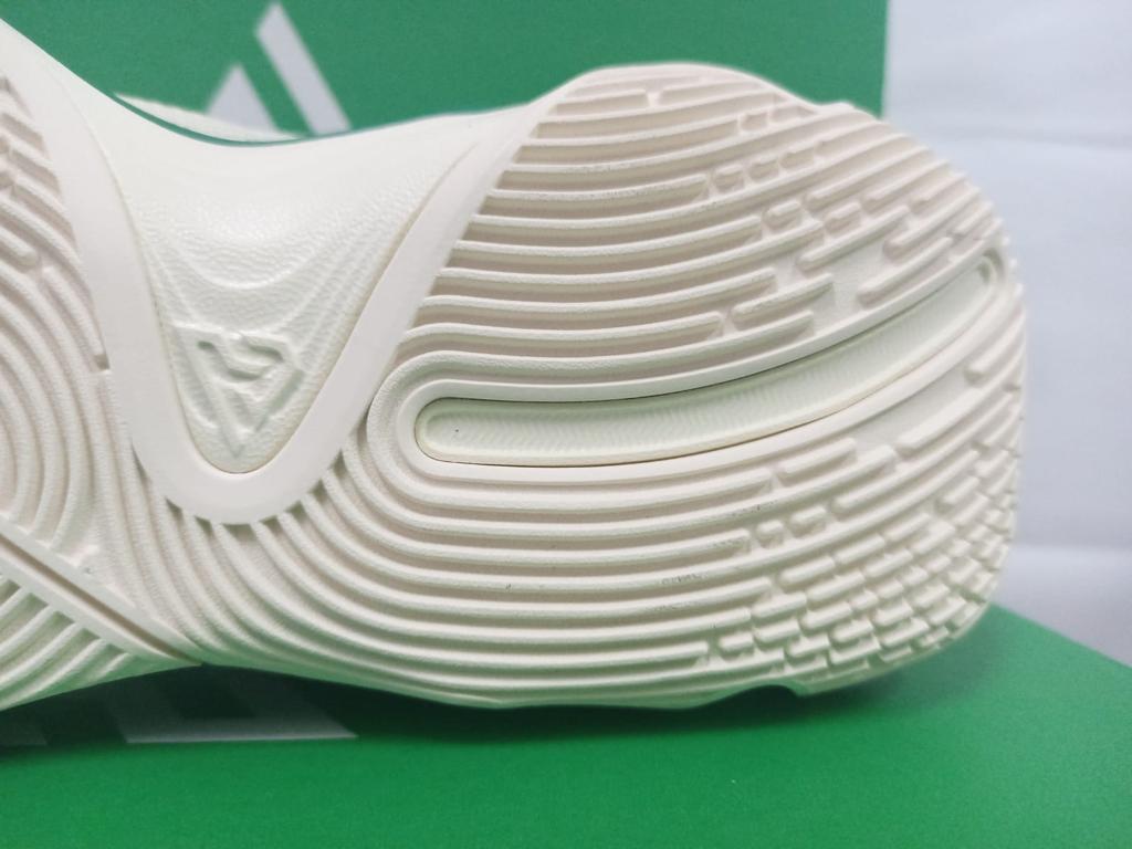 Nike Giannis Immortality 3 5 The Hard Way