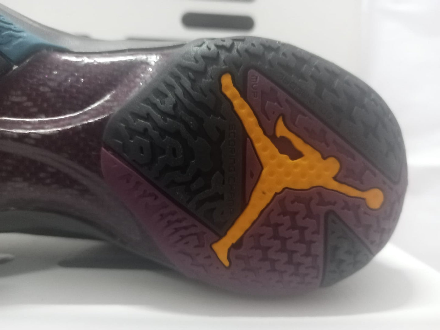 Air Jordan 37 'Bordeaux'