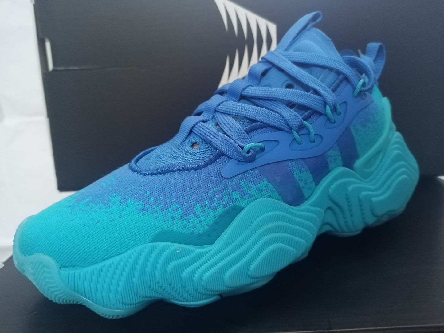 Adidas Trae Young 3 J 'Lucid Cyan'