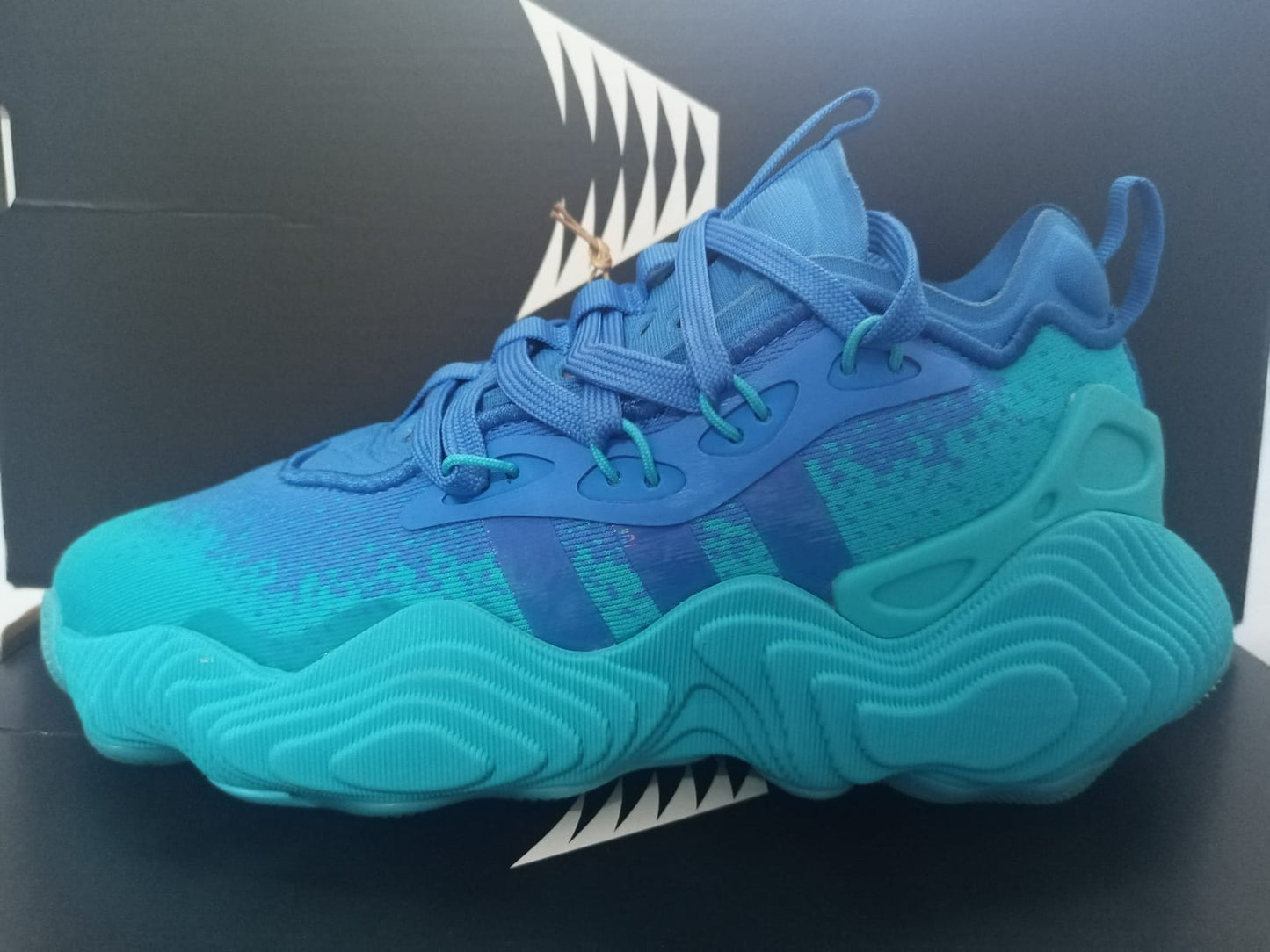Adidas Trae Young 3 J 'Lucid Cyan'