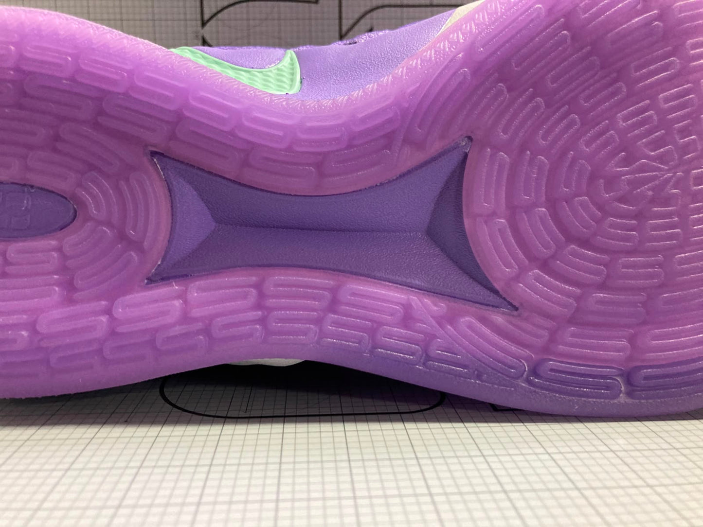 Nike Wmns Sabrina 3 'Night Purple'