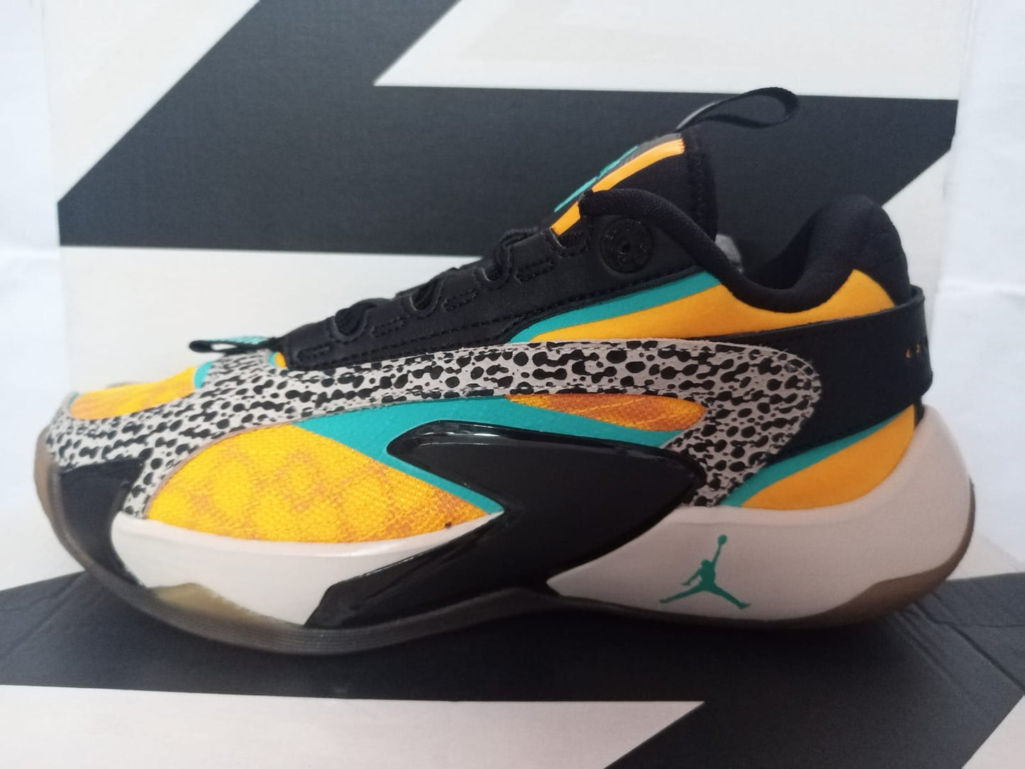 Jordan Luka 2 GS 'The Pitch'