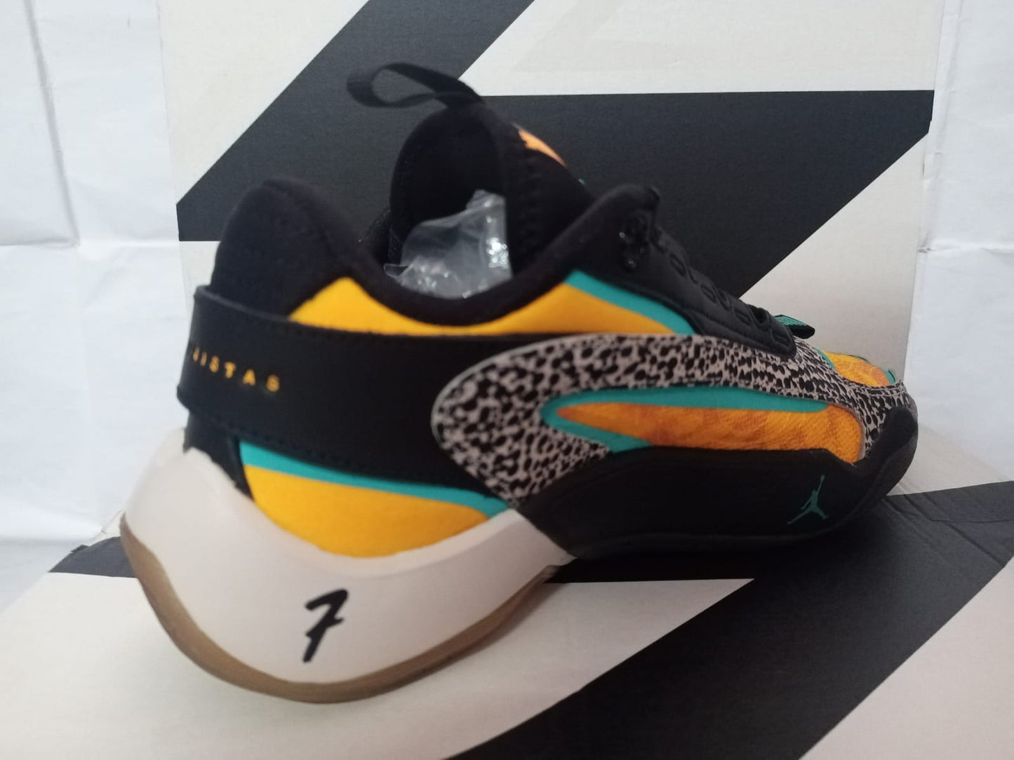 Jordan Luka 2 GS 'The Pitch'