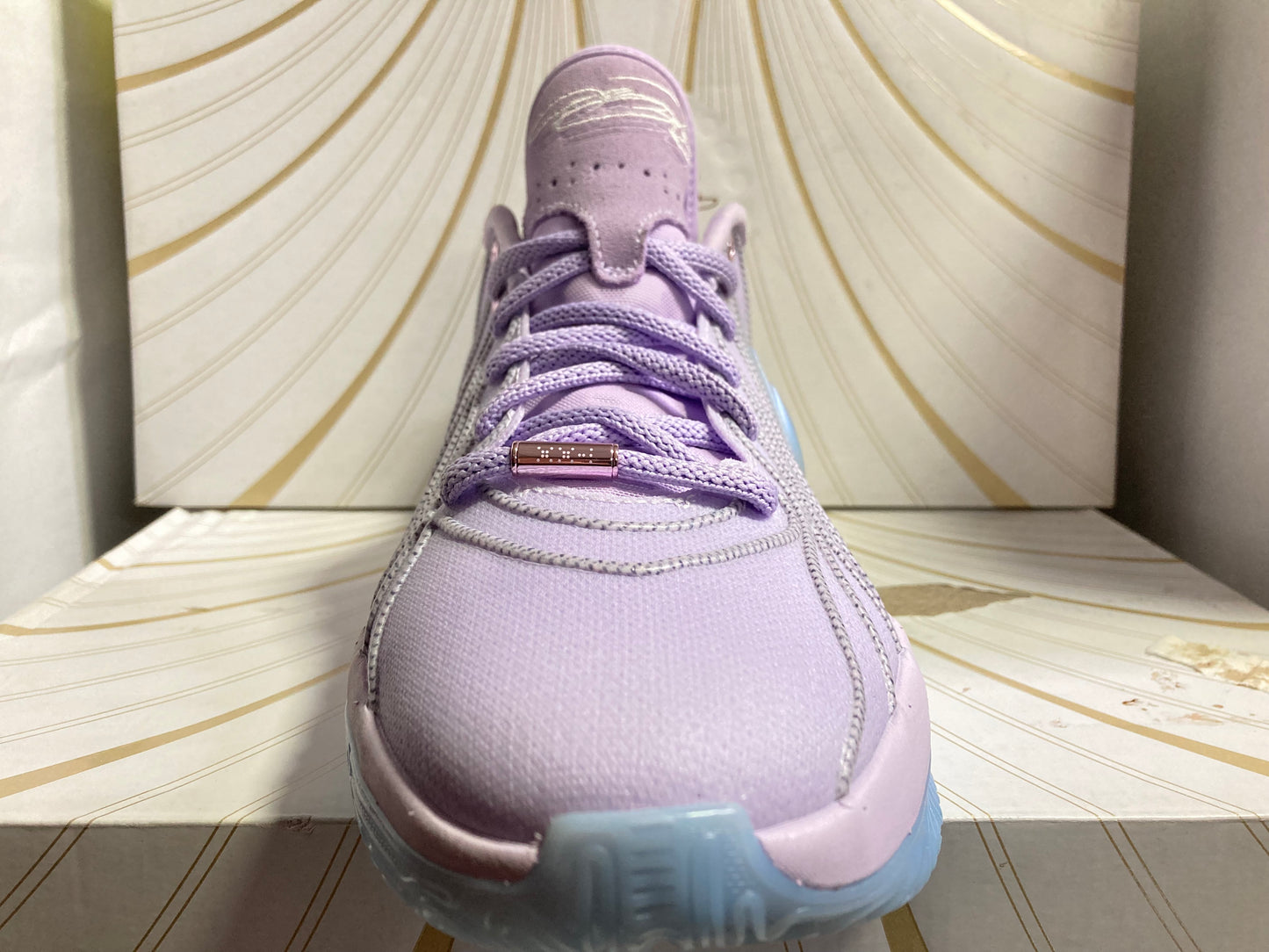 Nike LeBron 21 'Serenity'