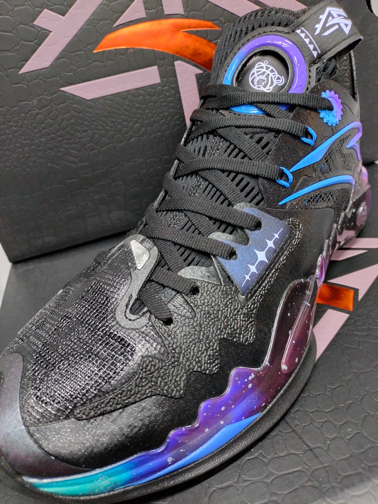 Anta Kyrie Shock Wave 5 'Dark Matter'