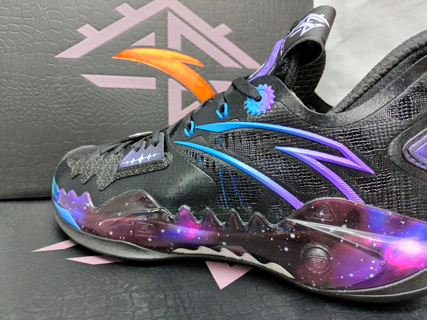 Anta Kyrie Shock Wave 5 'Dark Matter'