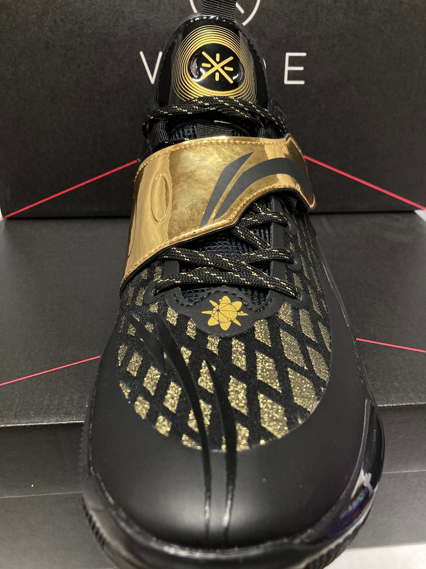 Li-Ning Men WADE 808 2 On Court