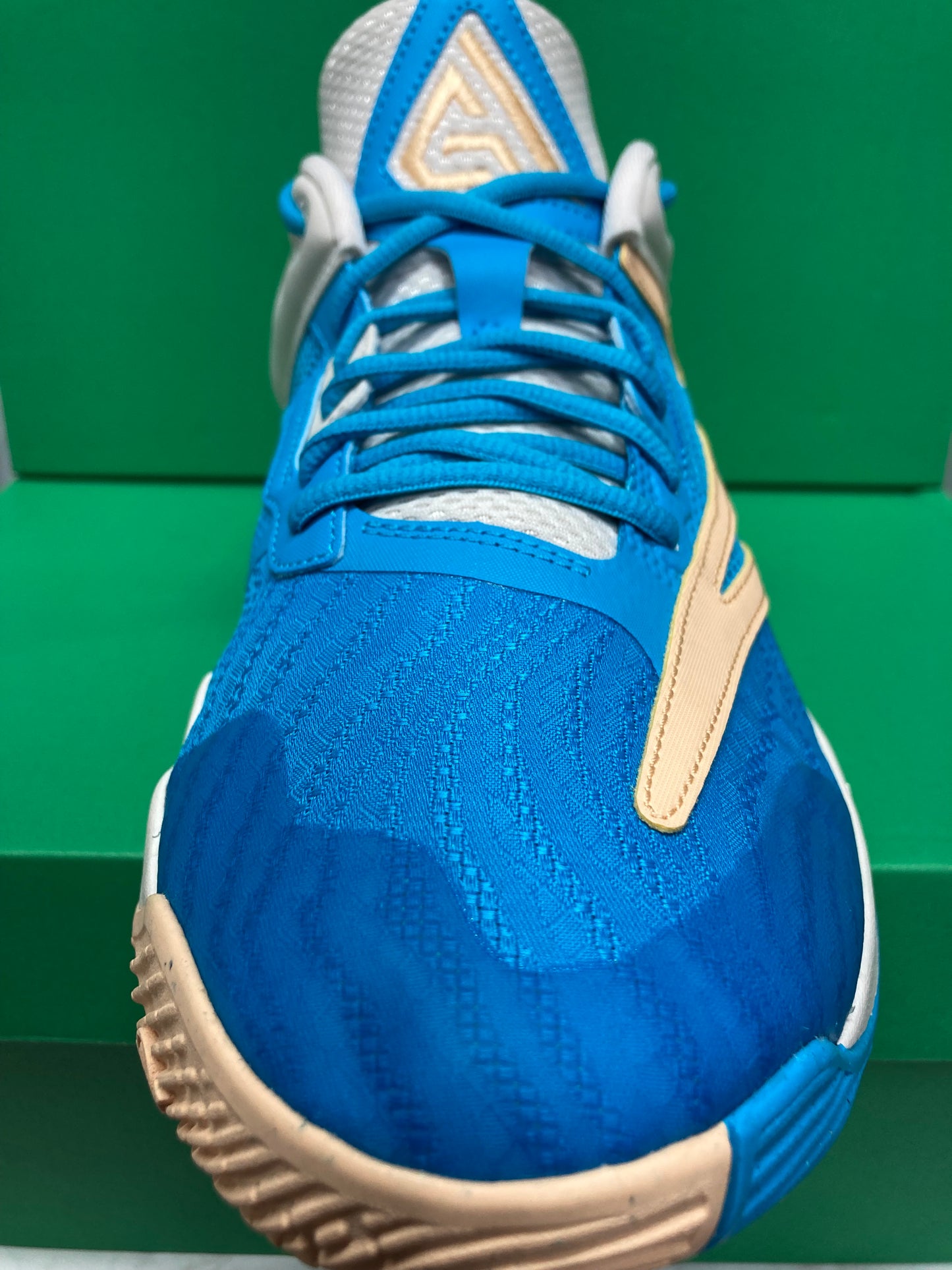 Nike Giannis Immortality 3 'Nigeria x Greece'