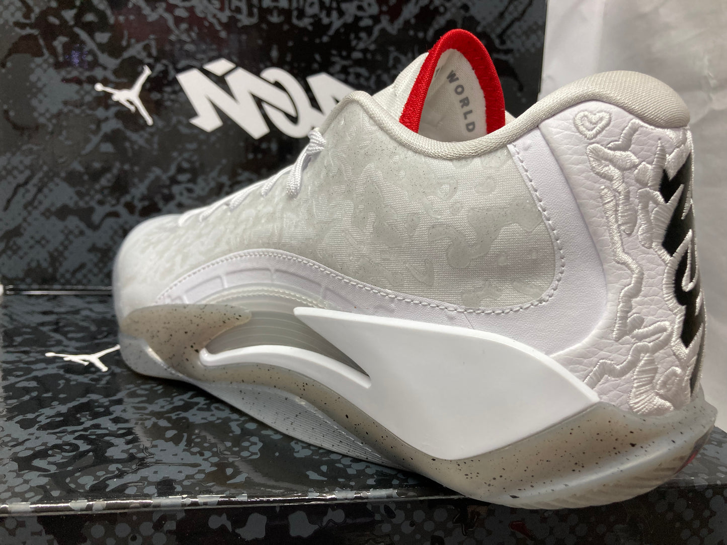 Jordan Zion 3 'Fresh Paint'