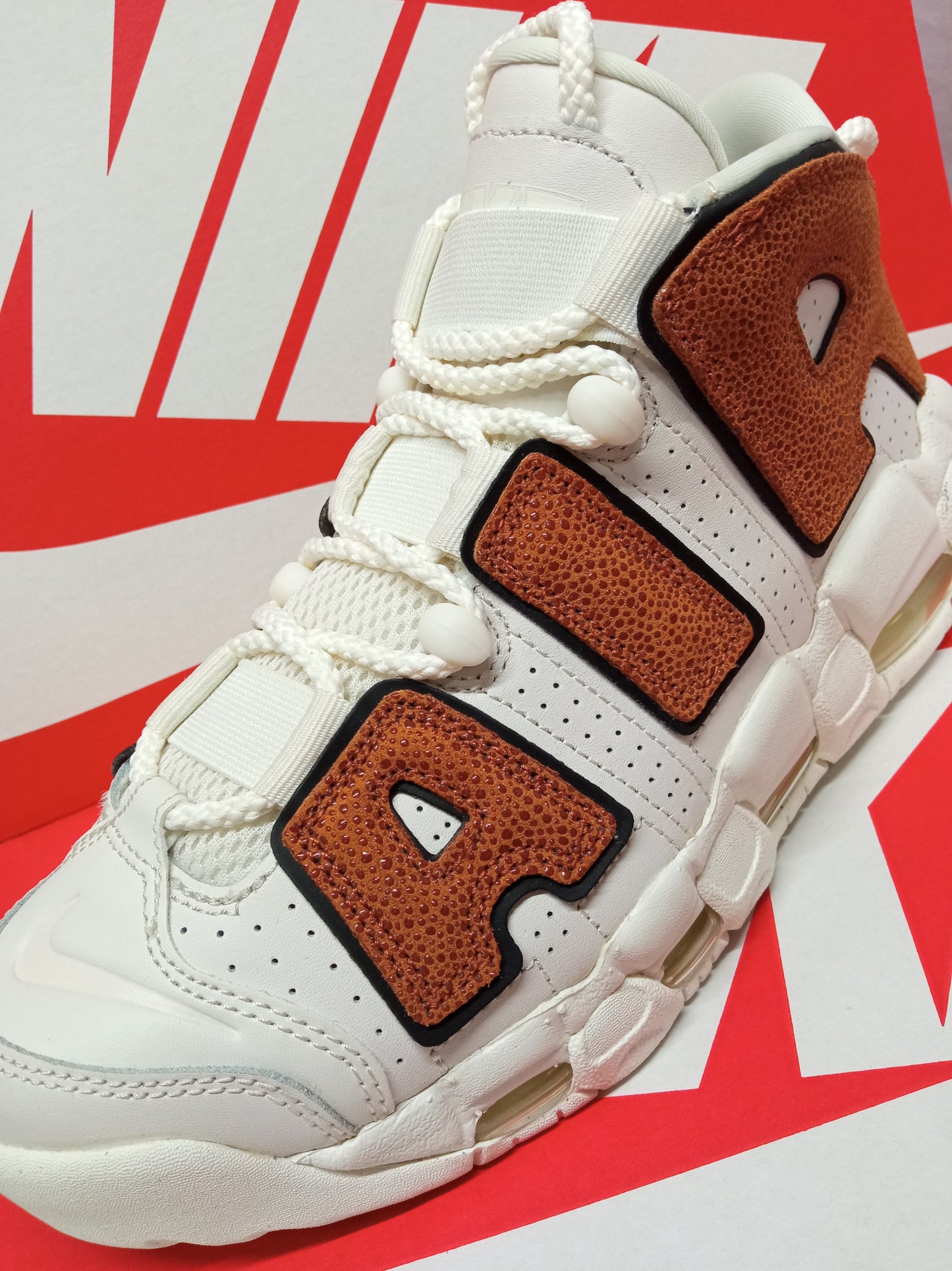 Nike Air More Uptempo 'Basketball Leather'