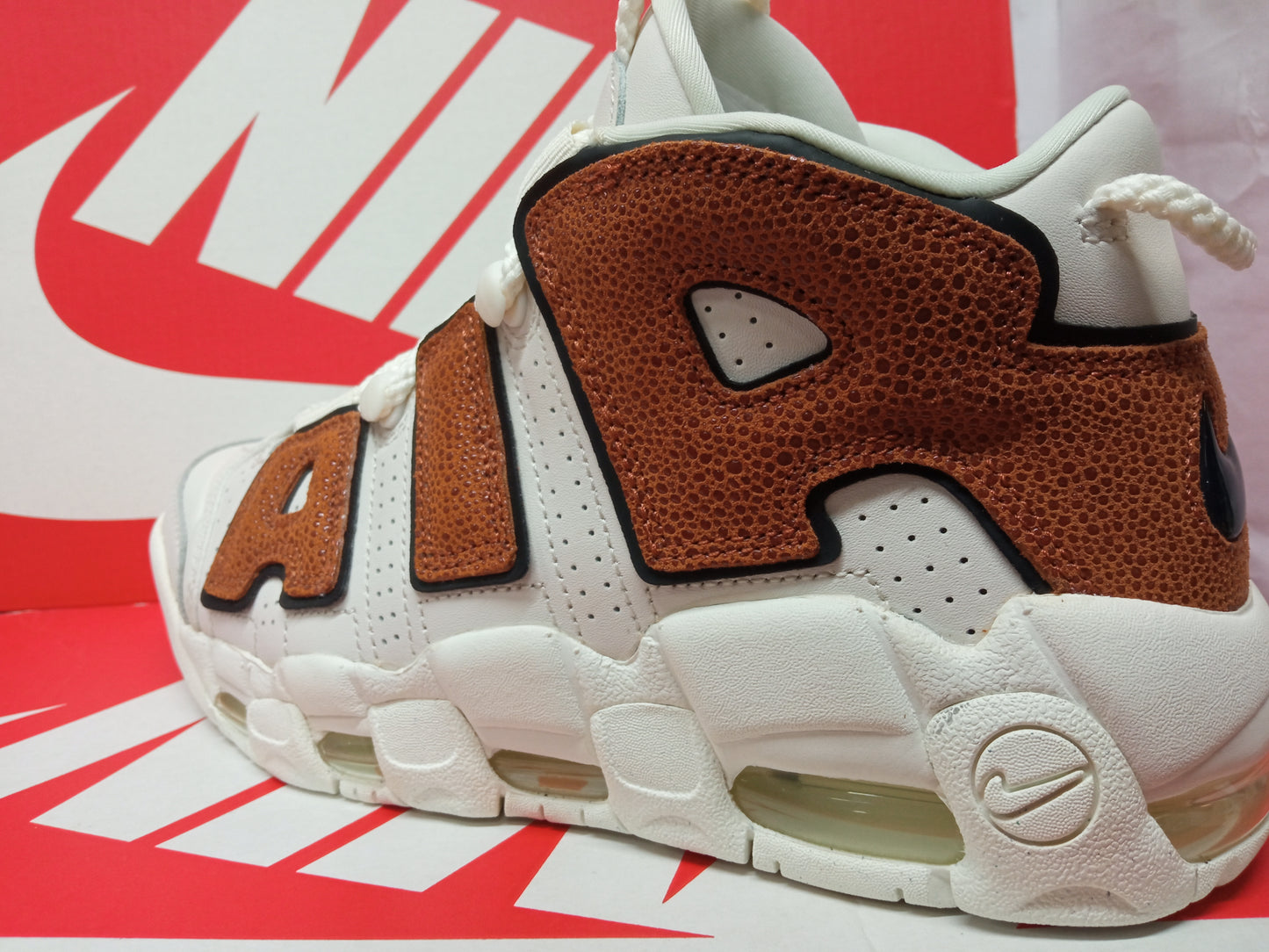 Nike Air More Uptempo 'Basketball Leather'
