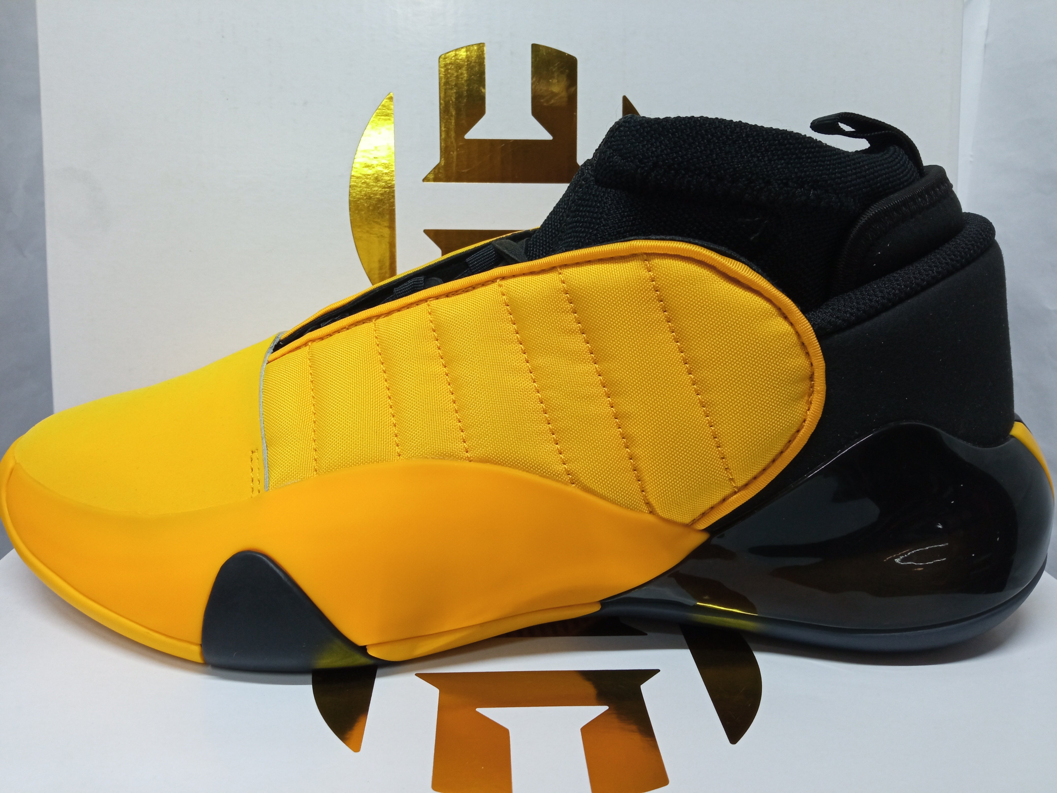 Adidas Harden Vol. 7 'Crew Yellow' – La Casa del Basquet
