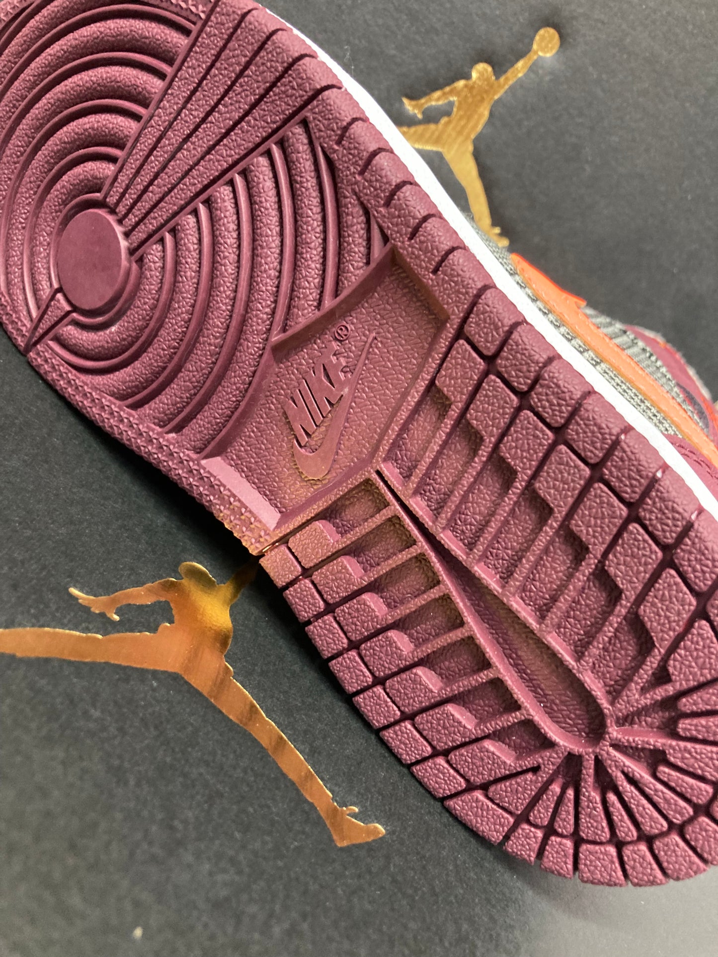 Air Jordan 1 Mid PS "Plaid"