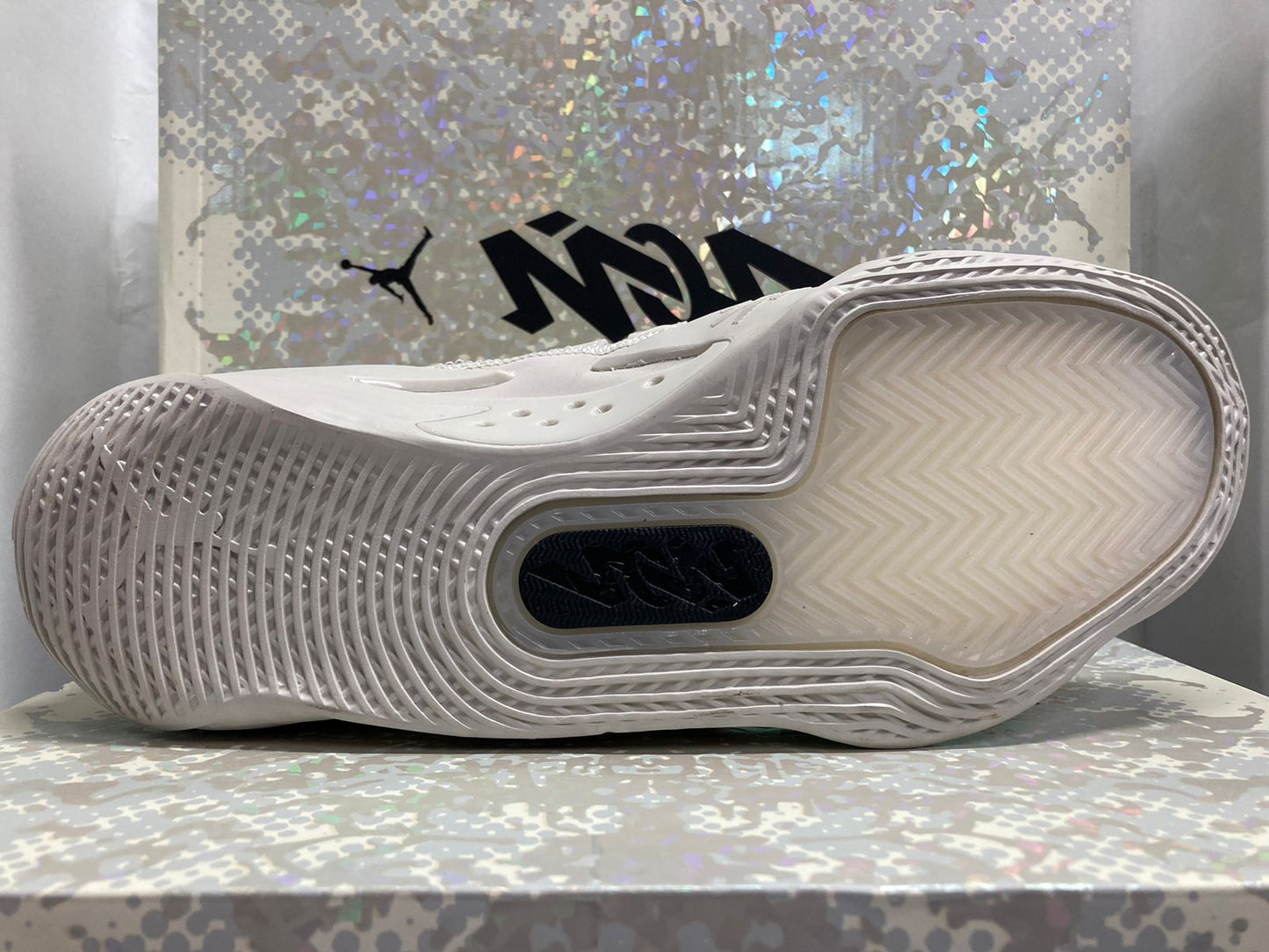 Jordan Zion 3 M.U.D. SE 'Light Bone'
