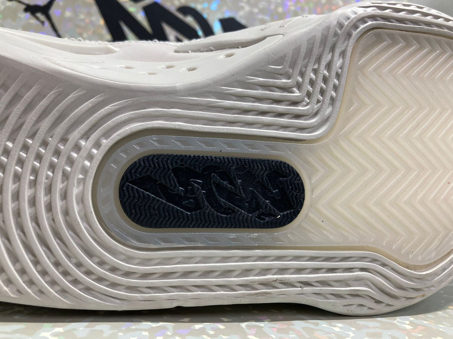 Jordan Zion 3 M.U.D. SE 'Light Bone'