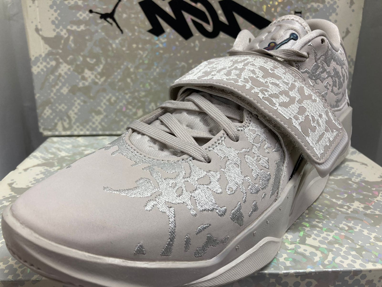 Jordan Zion 3 M.U.D. SE 'Light Bone'