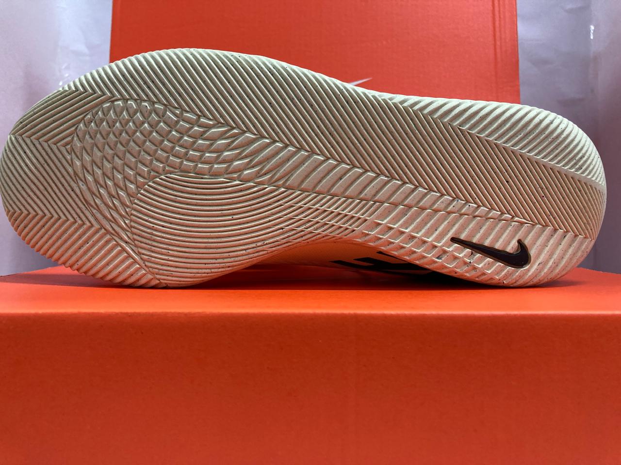 Nike Mercurial Superfly 9 Club IC GS 'Mad Ready Pack'
