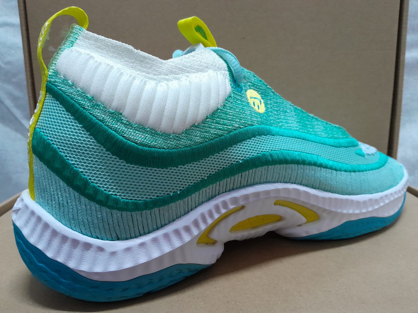 Nike'Cosmic Unity 3 'Joy'