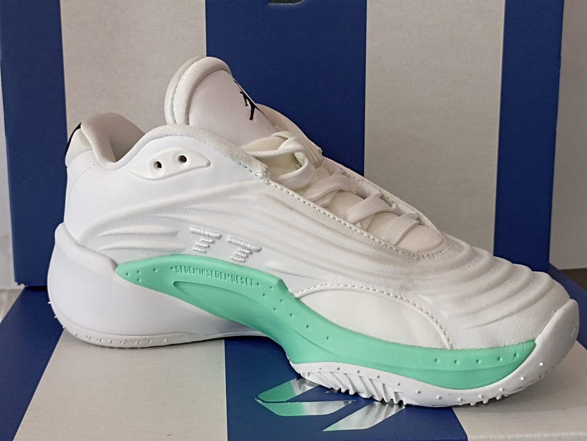 Jordan Luka 3 GS 'Photo Finish'