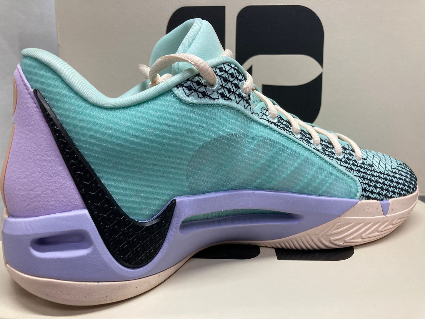 Nike 'Wmns Sabrina 1 'Dedication'