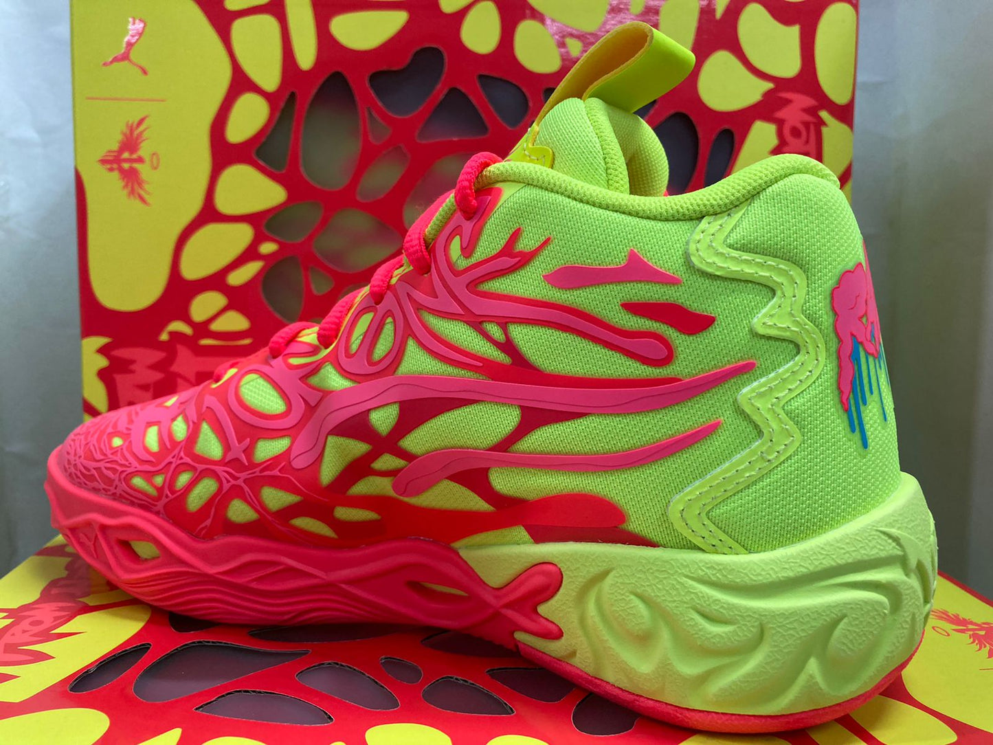 Puma laMelo MB.04 '1Love'