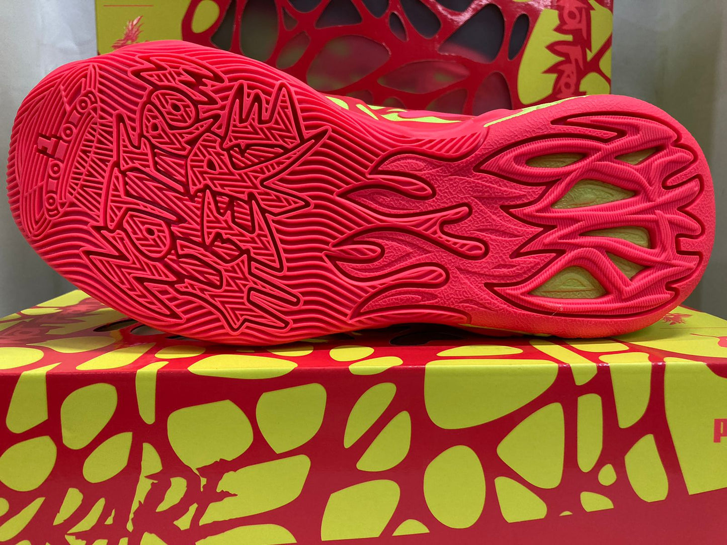 Puma laMelo MB.04 '1Love'