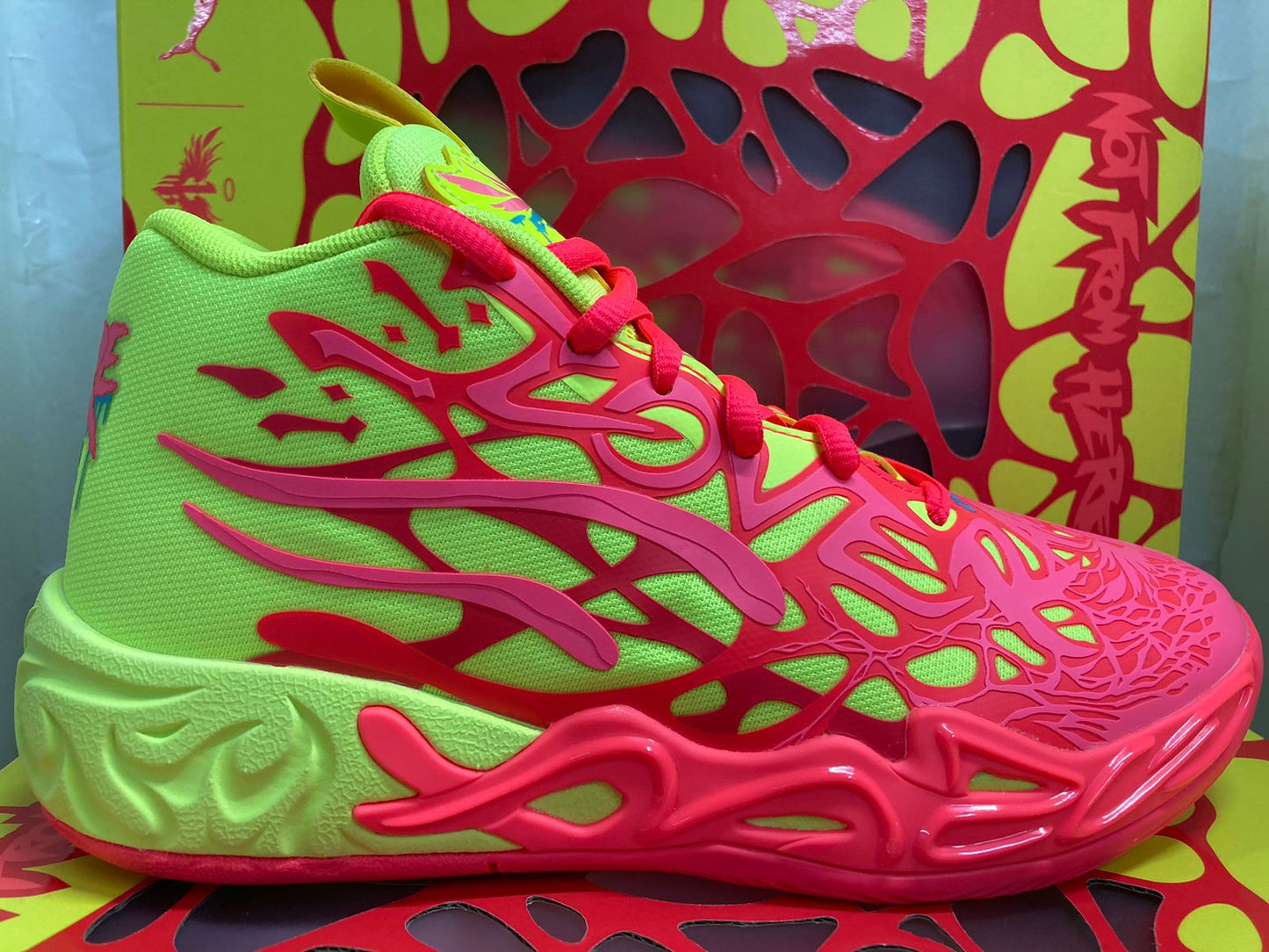 Puma laMelo MB.04 '1Love'