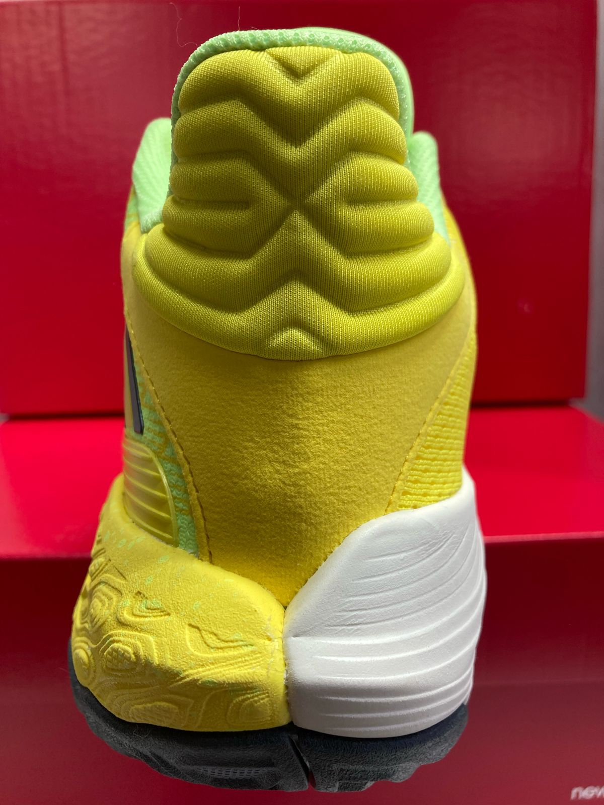 New Balance Two WXY V4 'Lemon Zest'