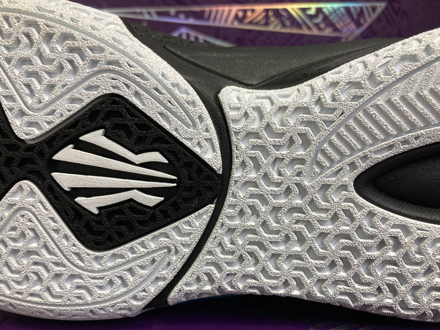 Anta Kai 1 Kids 'KAI-leidoscope'