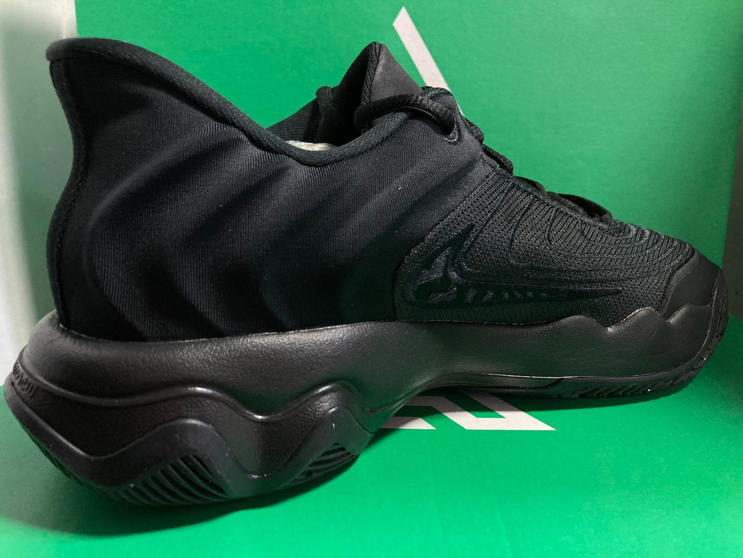 Giannis Immortality 4 'Triple Black'