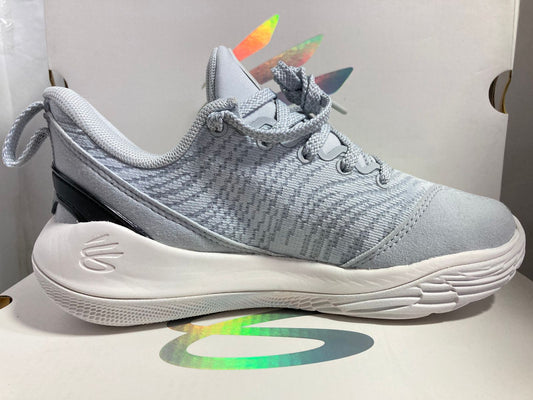 Curry Flow 12 PS 'Gravity'