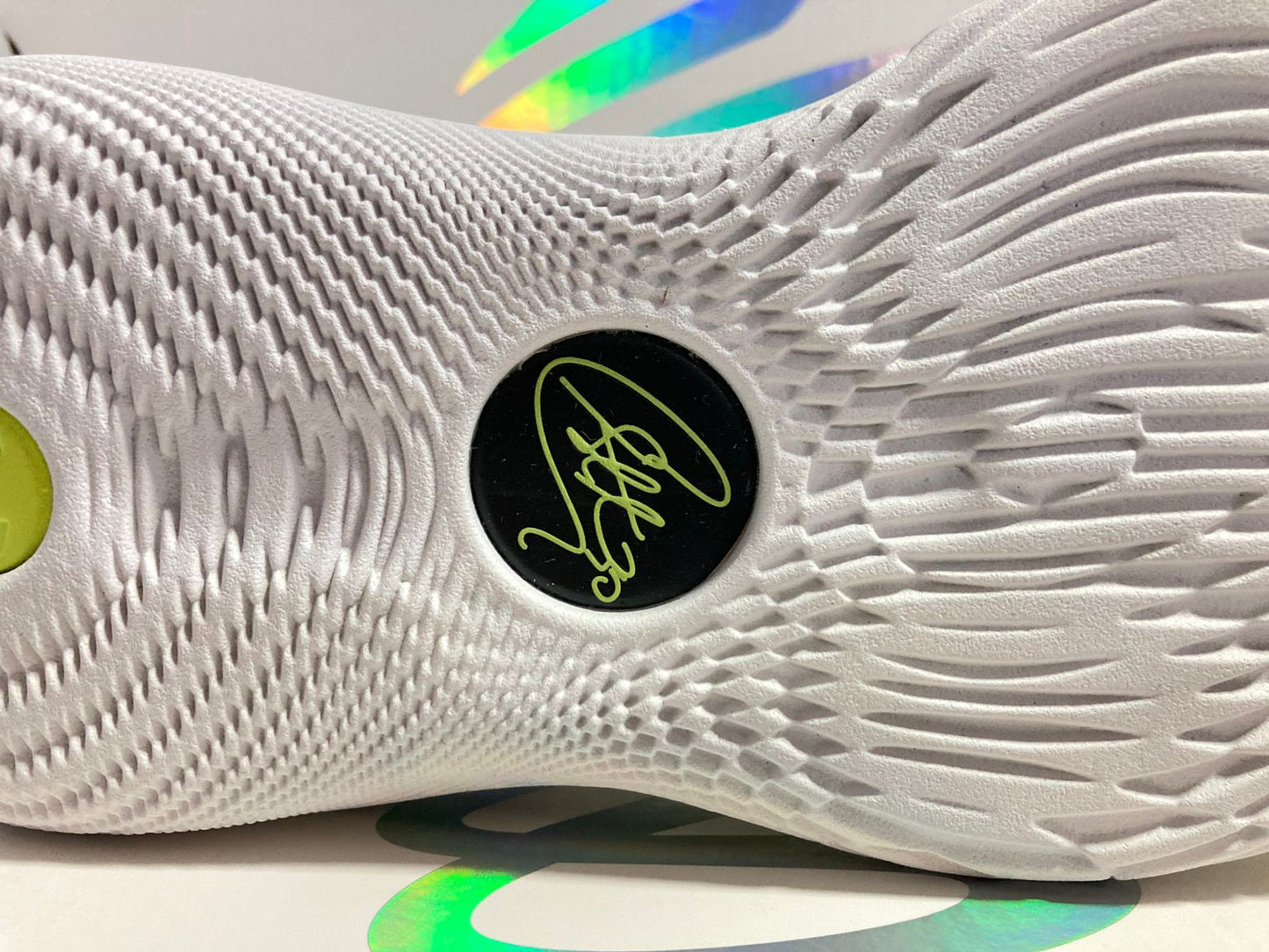 Curry Flow 12 PS 'Gravity'