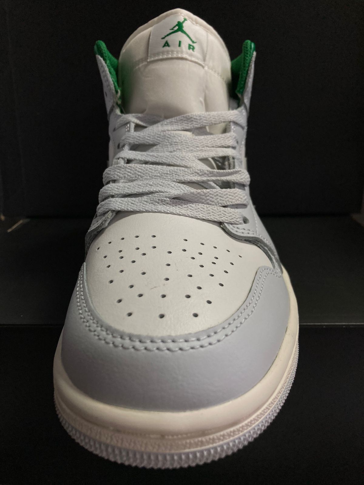 Air Jordan 1 Mid 'Summit White Lucky Green'