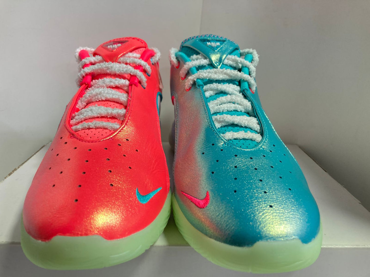 Nike LeBron 22 'Christmas Pack - Limelight'