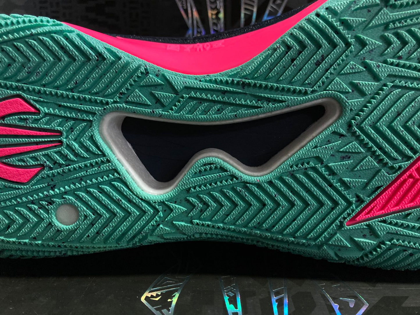 Anta Kai 1 Speed 'Celestial Guardian'