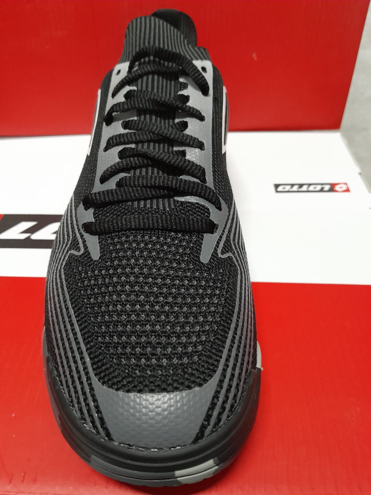 Lotto Tacto 250 Indor
