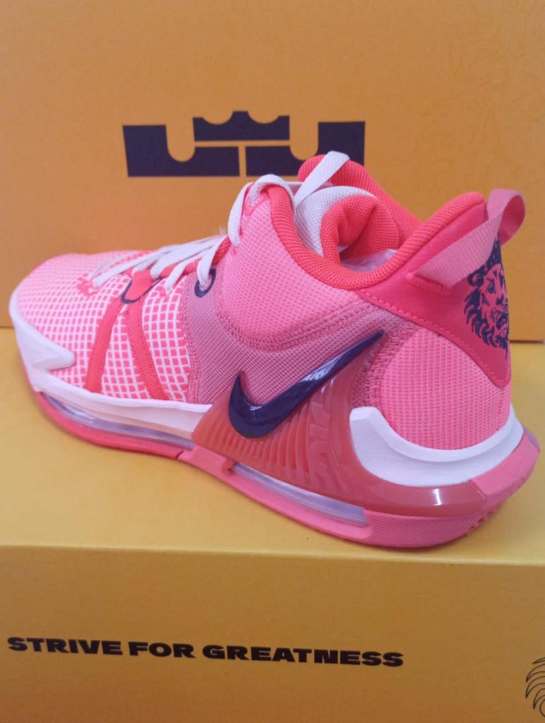 Nike LeBron Witness 7 'Bright Crimson'