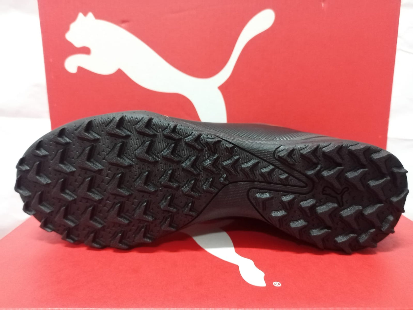 Puma Ultra Play Turf