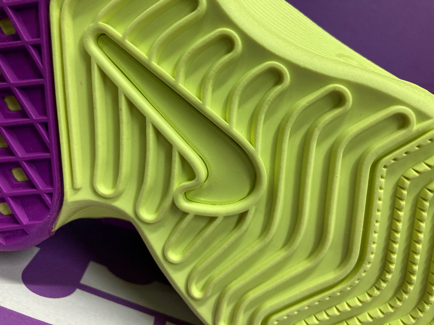 Nike LeBron Witness 8 'Field Purple'