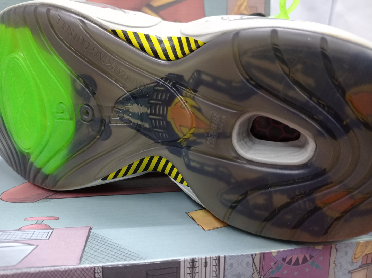 Reebok Question Mid Minions Gru's Lab