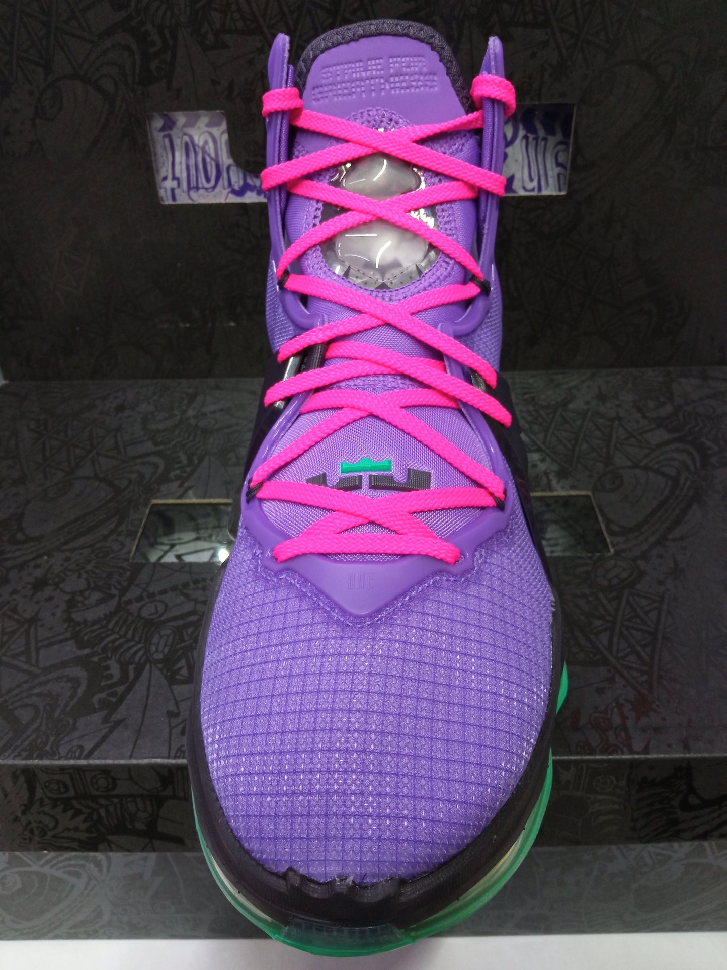Nike LeBron 19 ''DJ Bron''