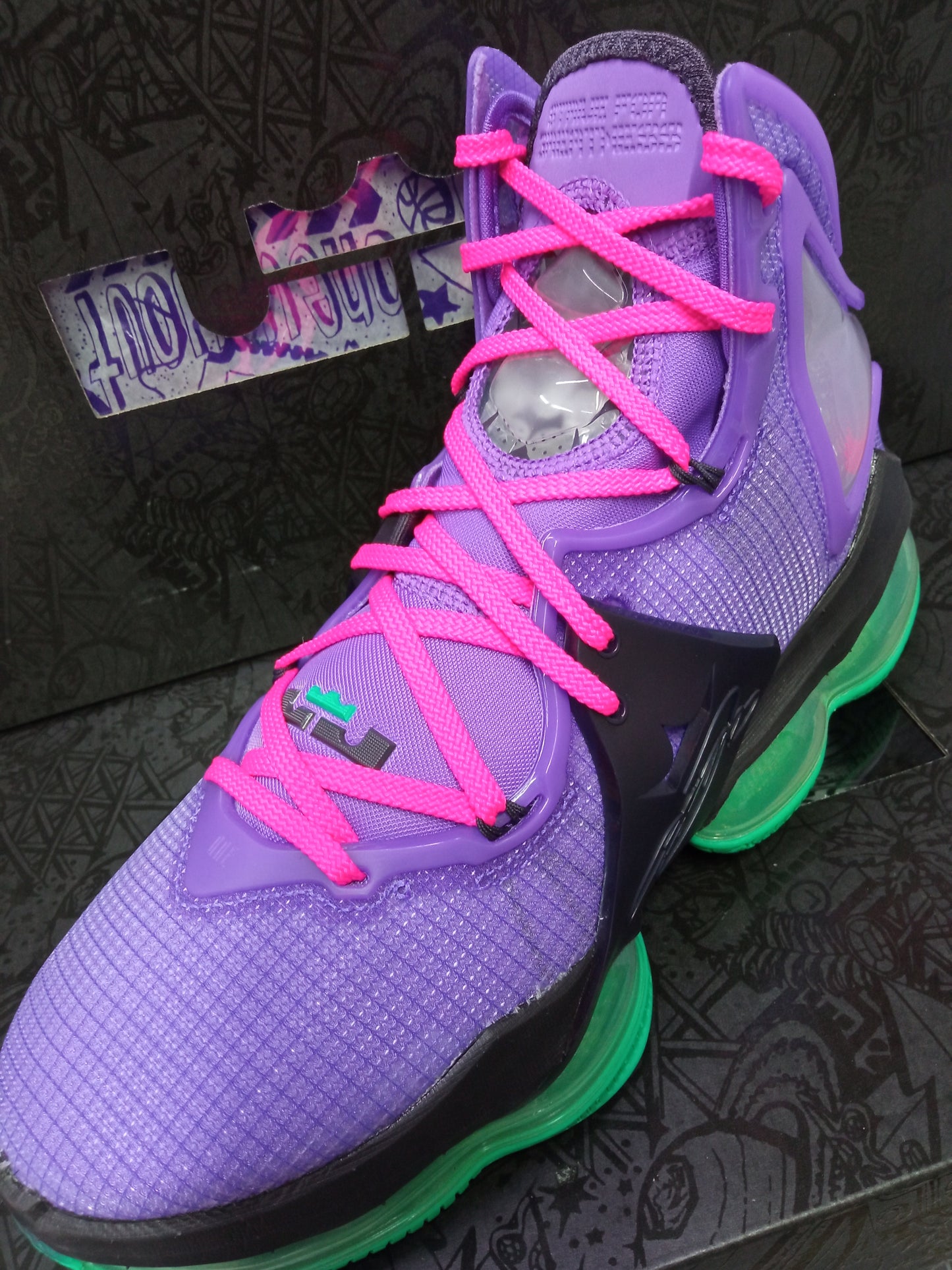 Nike LeBron 19 ''DJ Bron''