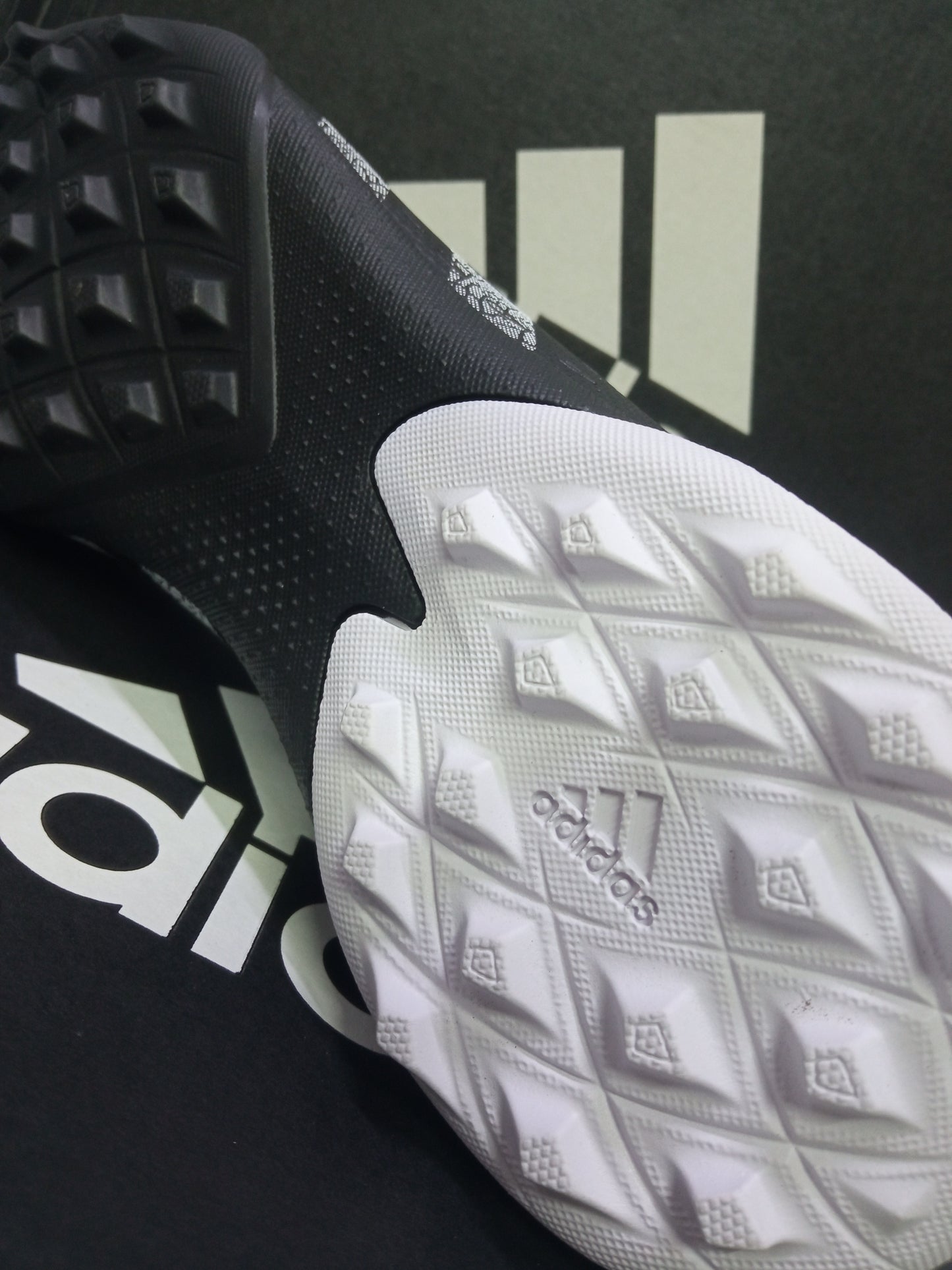 Adidas Predator Freak .3 Turf TF