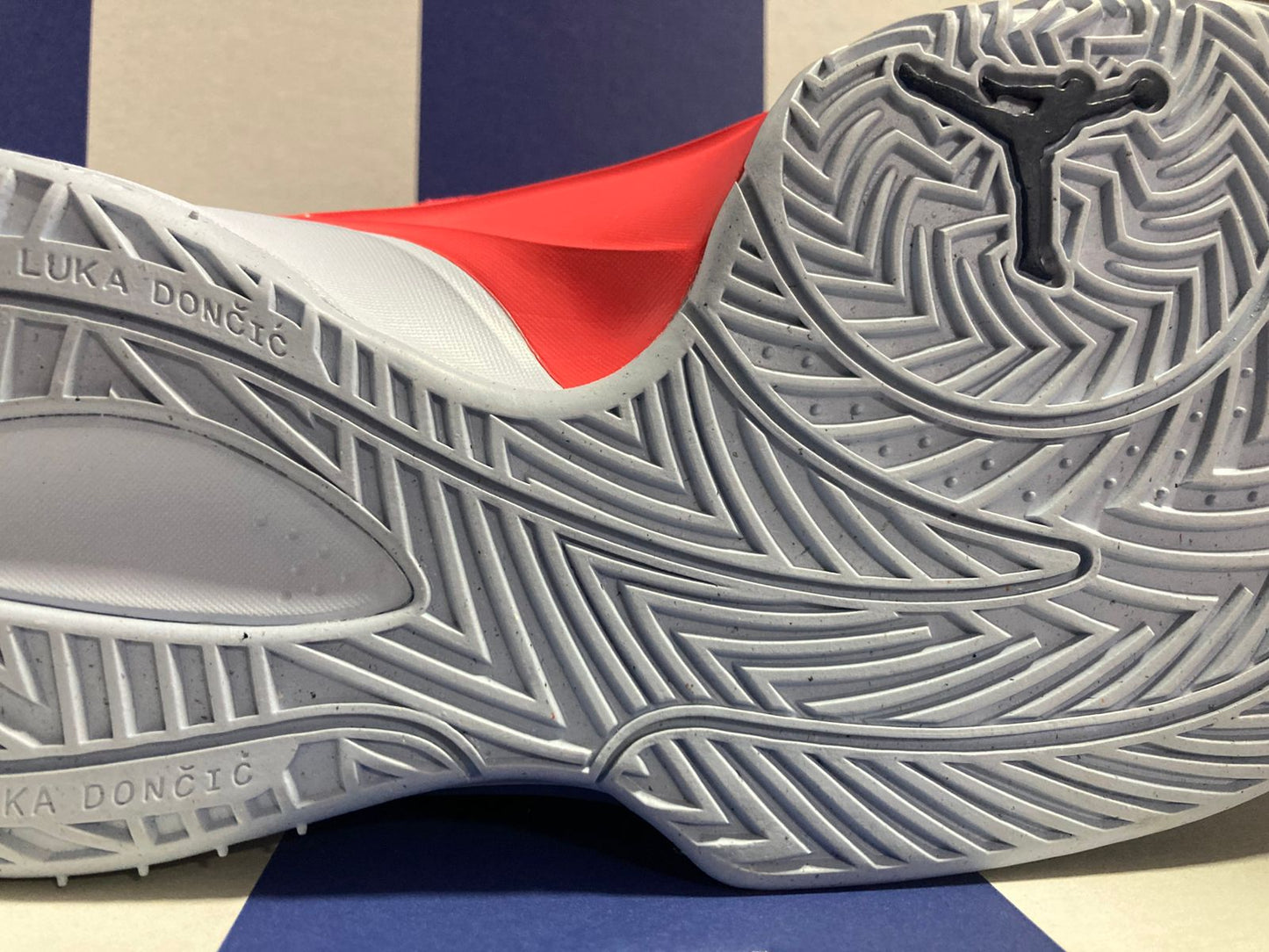 Air Jordan Luka 3 GS 'Purple Comet'