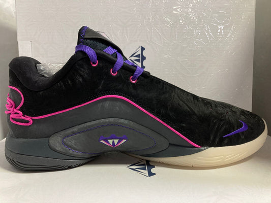 Nike LeBron 22 'Blacklight'