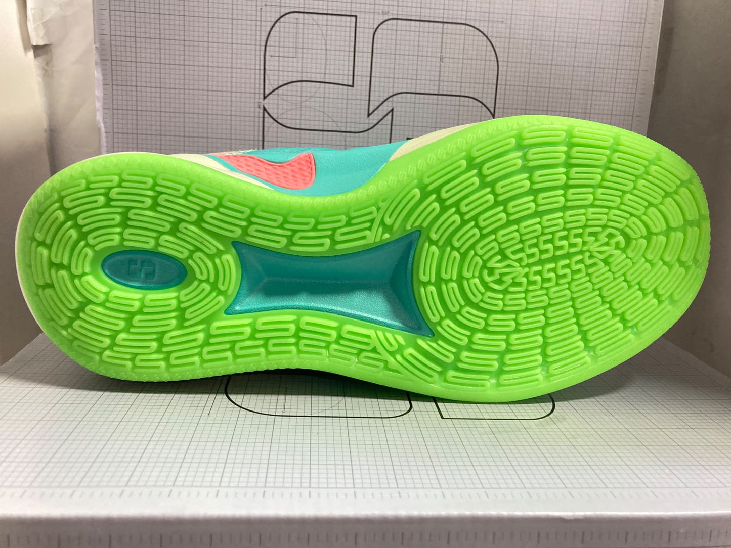 Nike Sabrina 3 GS 'What the Family'